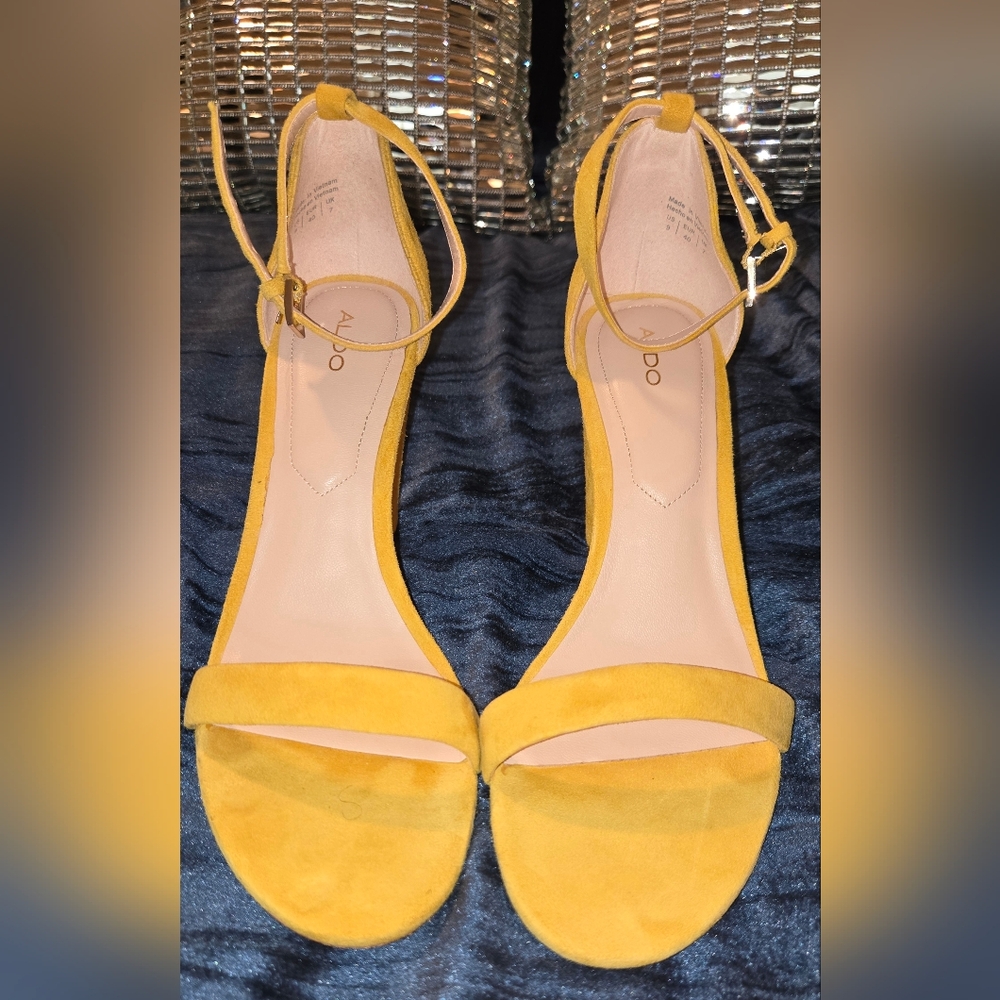Aldo Women's Mustard Yellow Heels